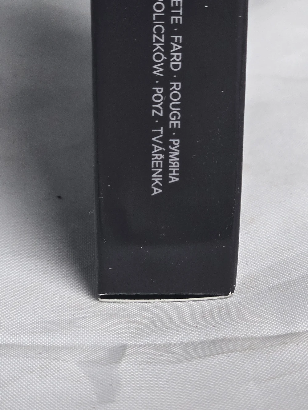 laura mercier brand new